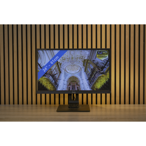 LCD TV Beeldscherm 24 inch + tafelstand